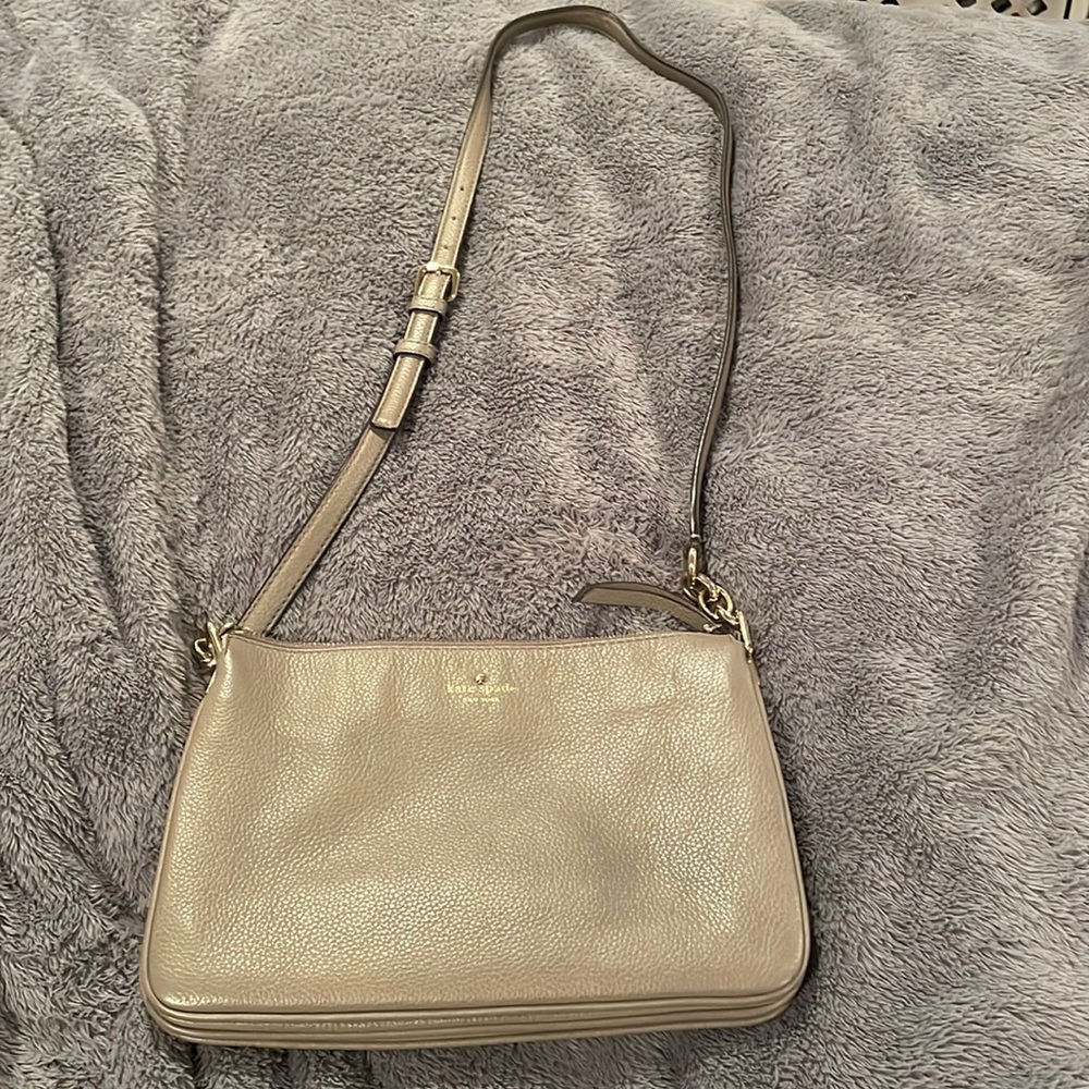 Kate Spade New York Madelyne Larchmont Avenue Cross Body Purse